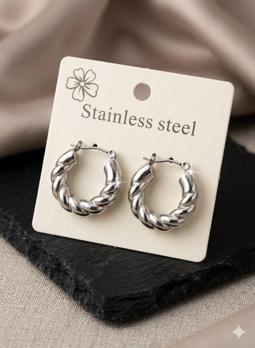 Silver Hoop Earing In New Style Stainless Steel
