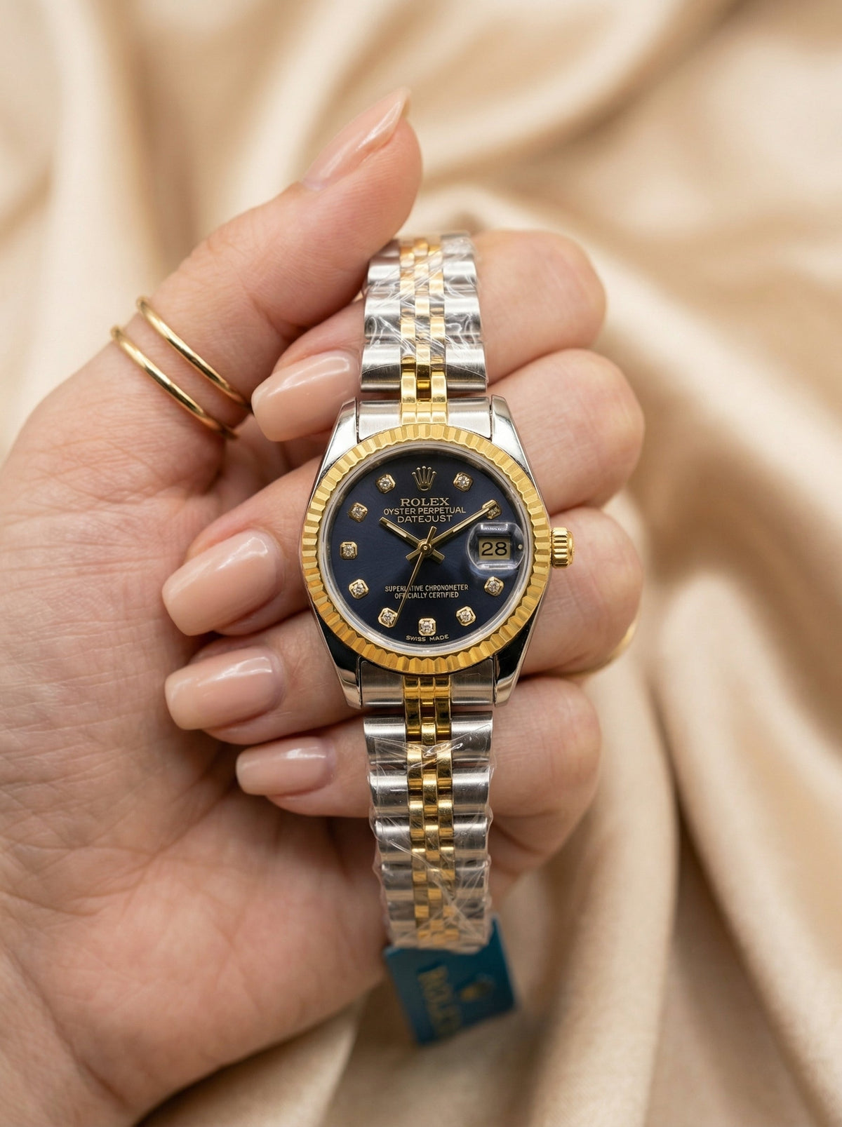 Rolex Date Oyster Black Dial Women Watch - Two Tone