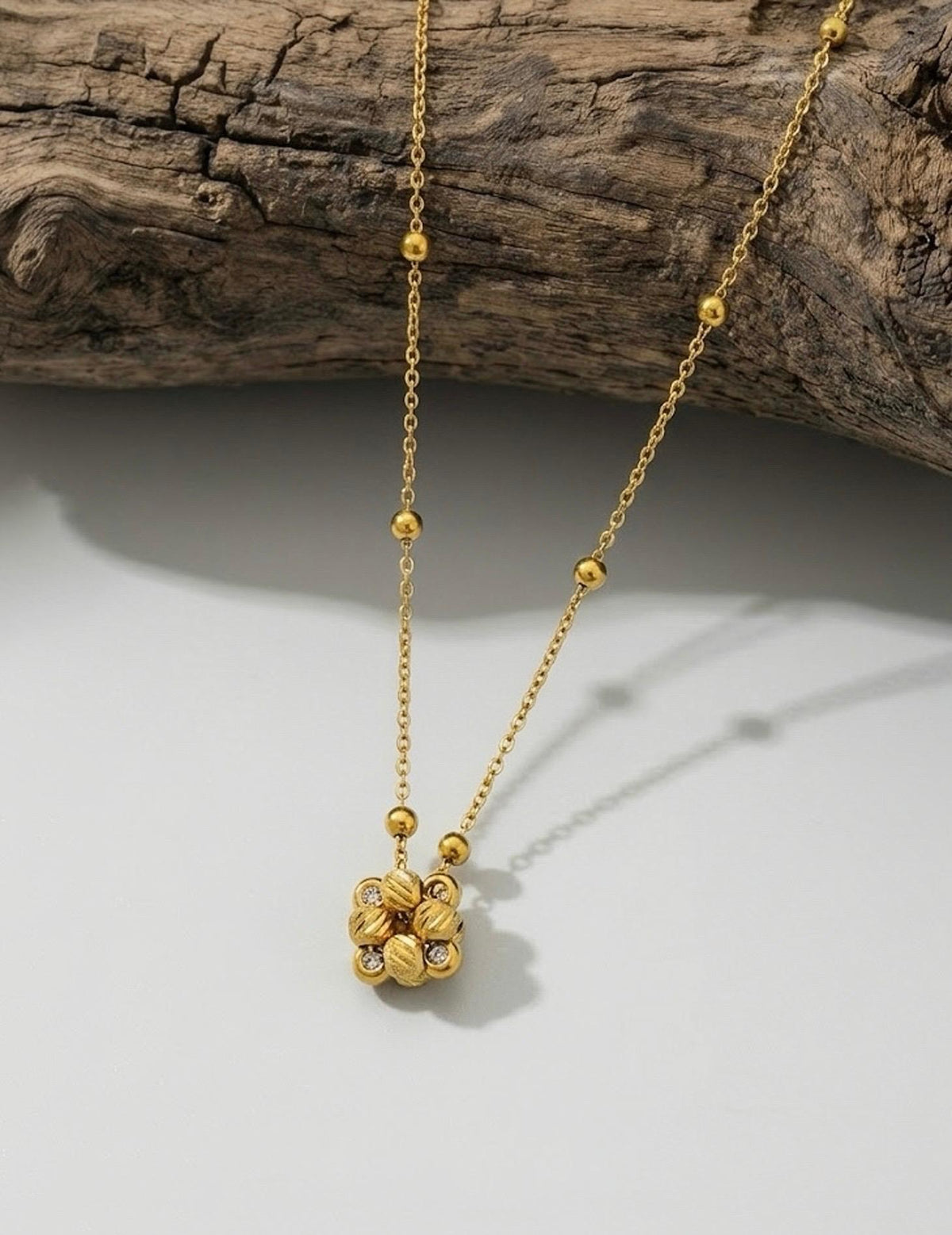 Decorative Clasp stainless Steel Necklace