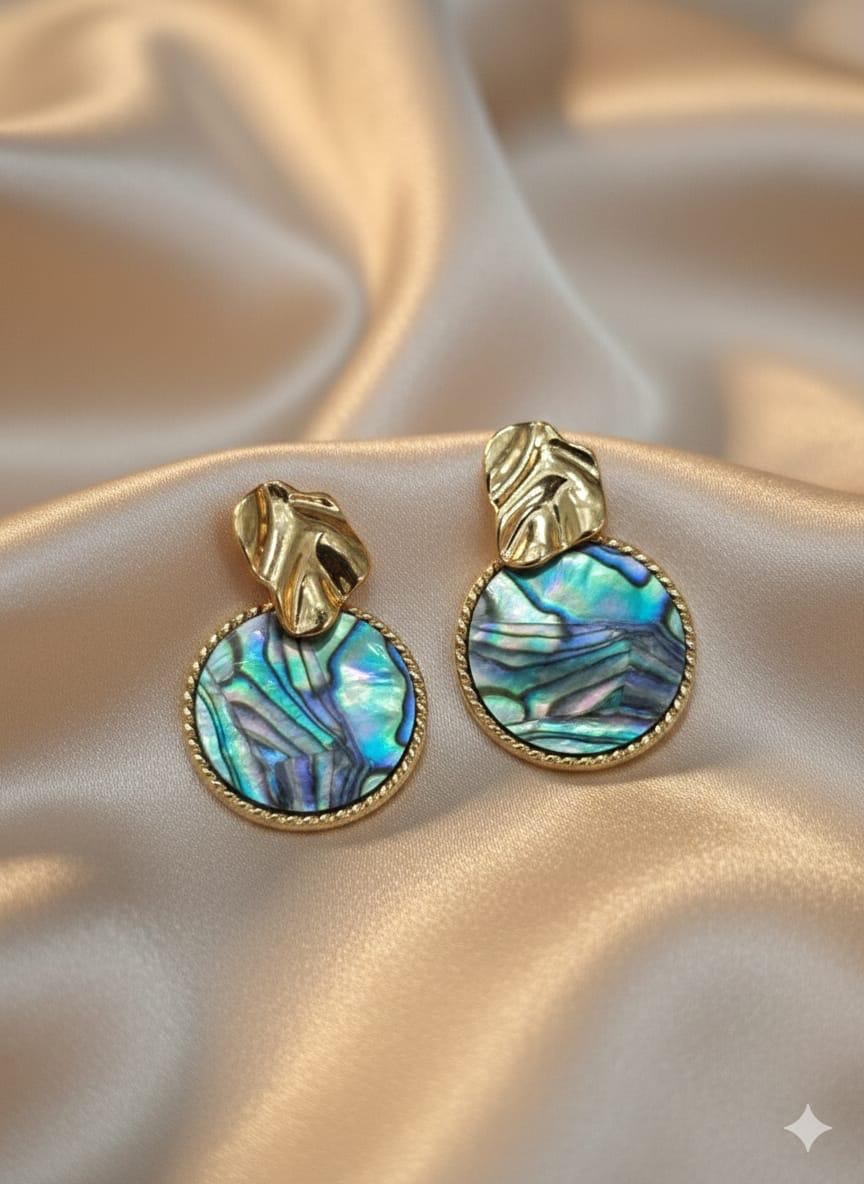 Juliet Studs - 18k