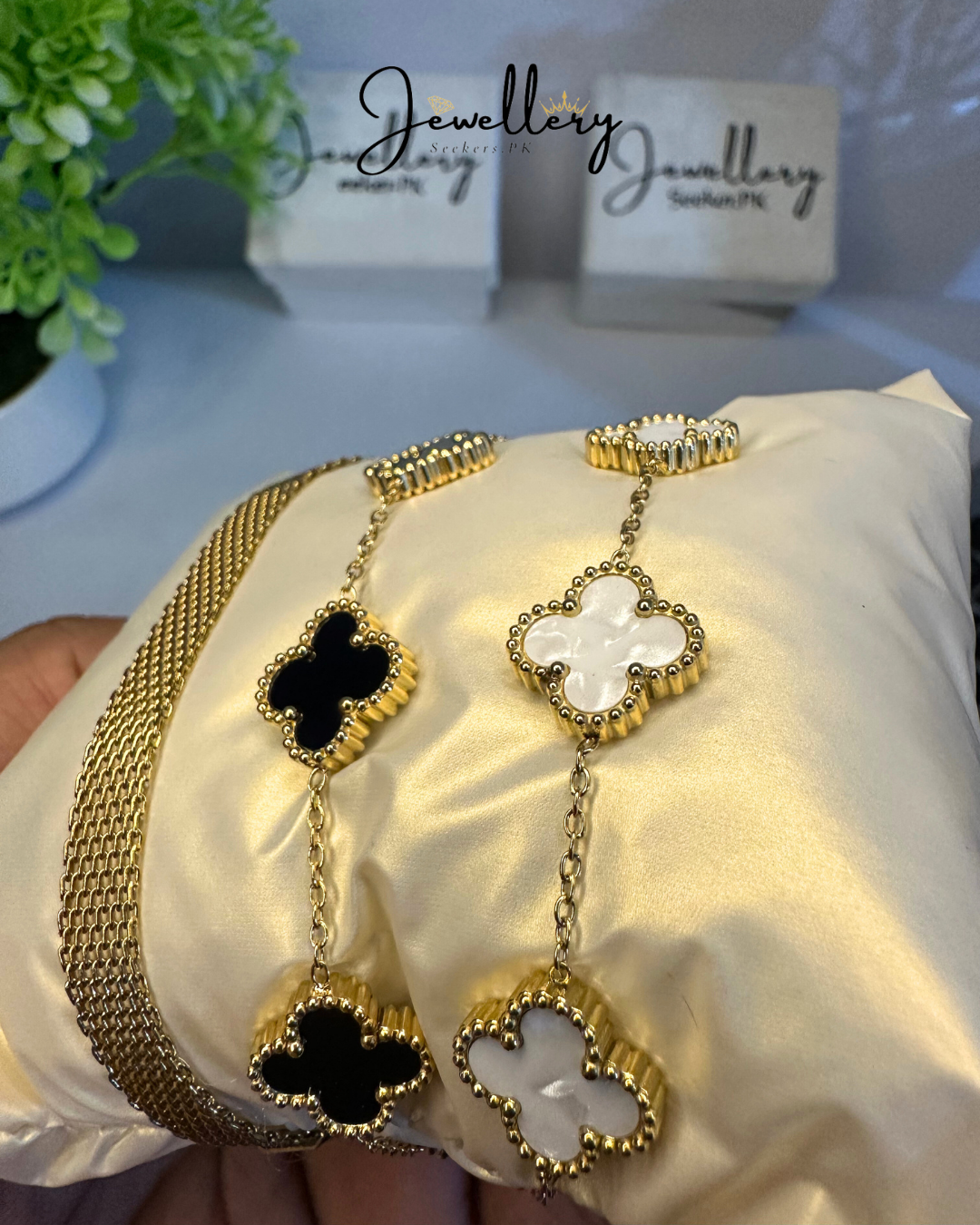 Clover & Rowena Combo 3pcs