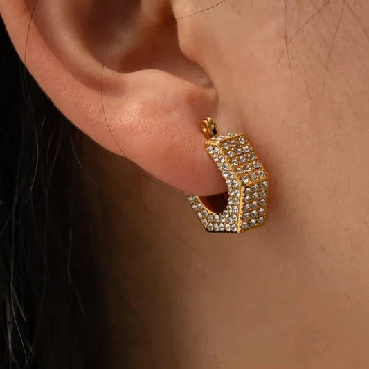 U Geometric Chunky Hoops