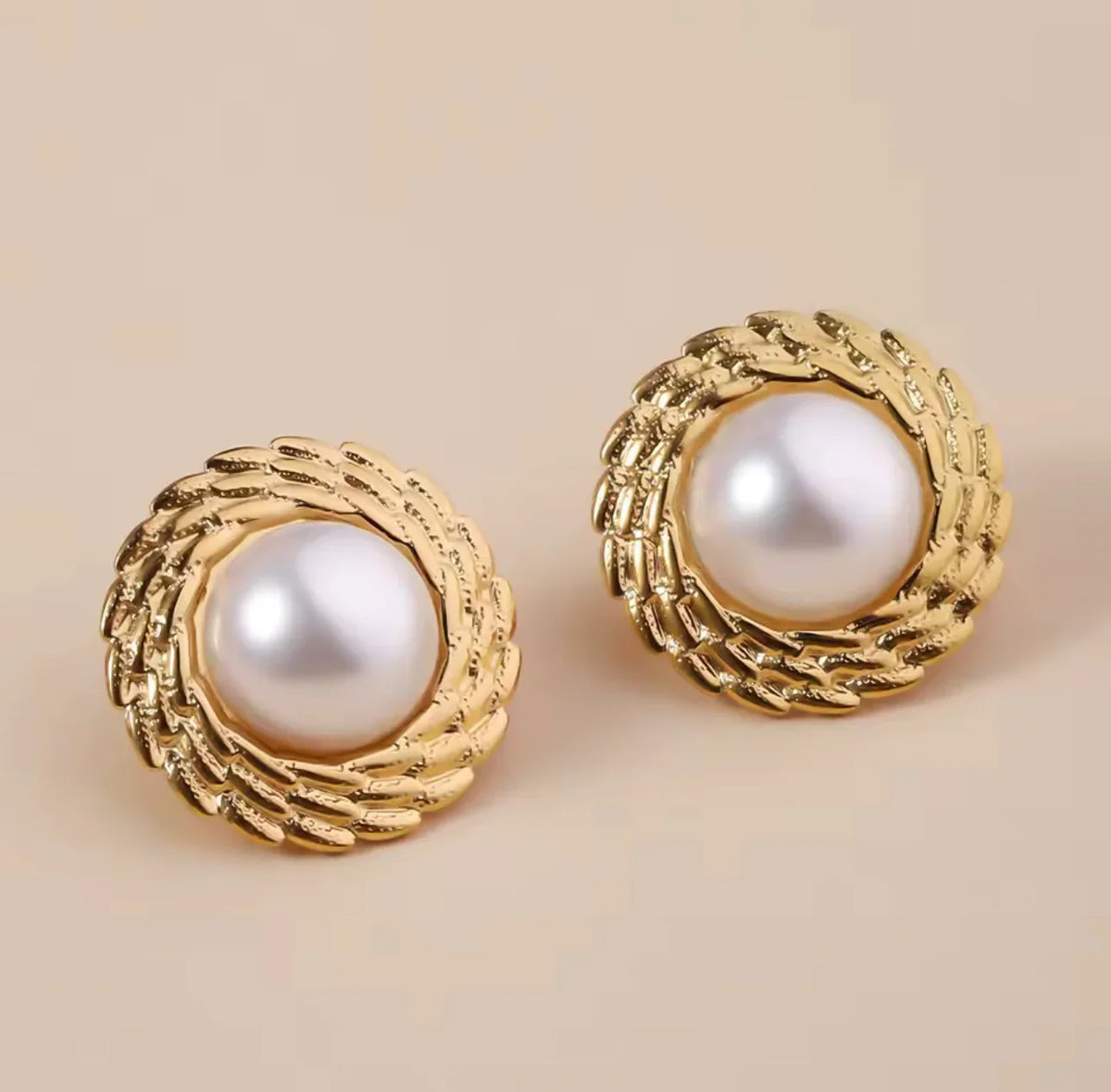 Geometric Pearl Gold Earrings