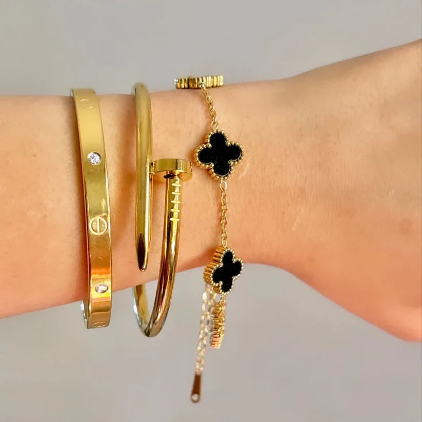 The Must-have ‘Luxury Stack’ Set