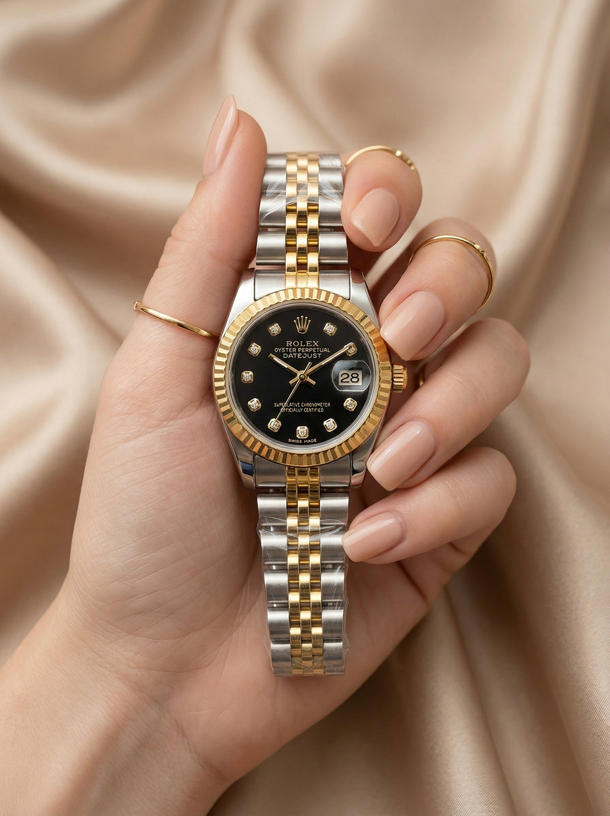 Rolex Date Oyster Black Dial Women Watch - Two Tone