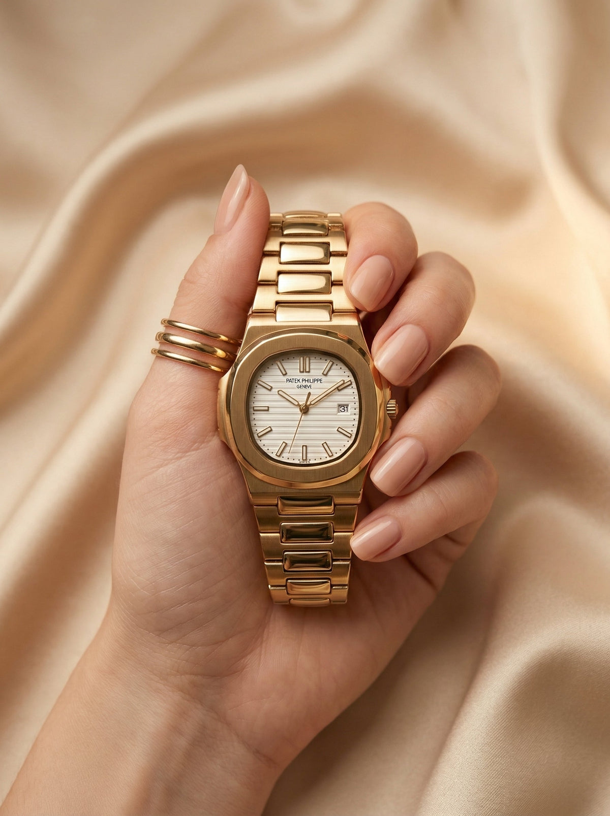 Patek philippe Square White Dial Women Watch- Golden