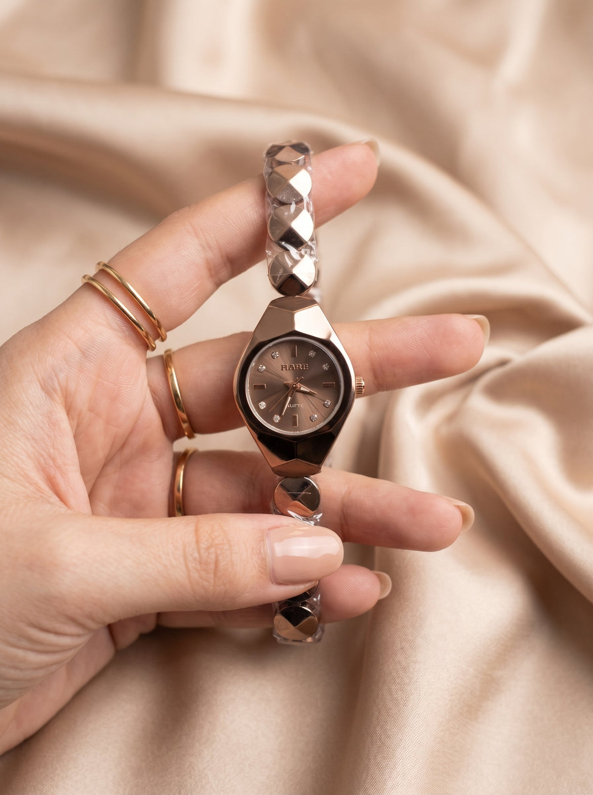 Rado Oval Classic Women Watch - Rose