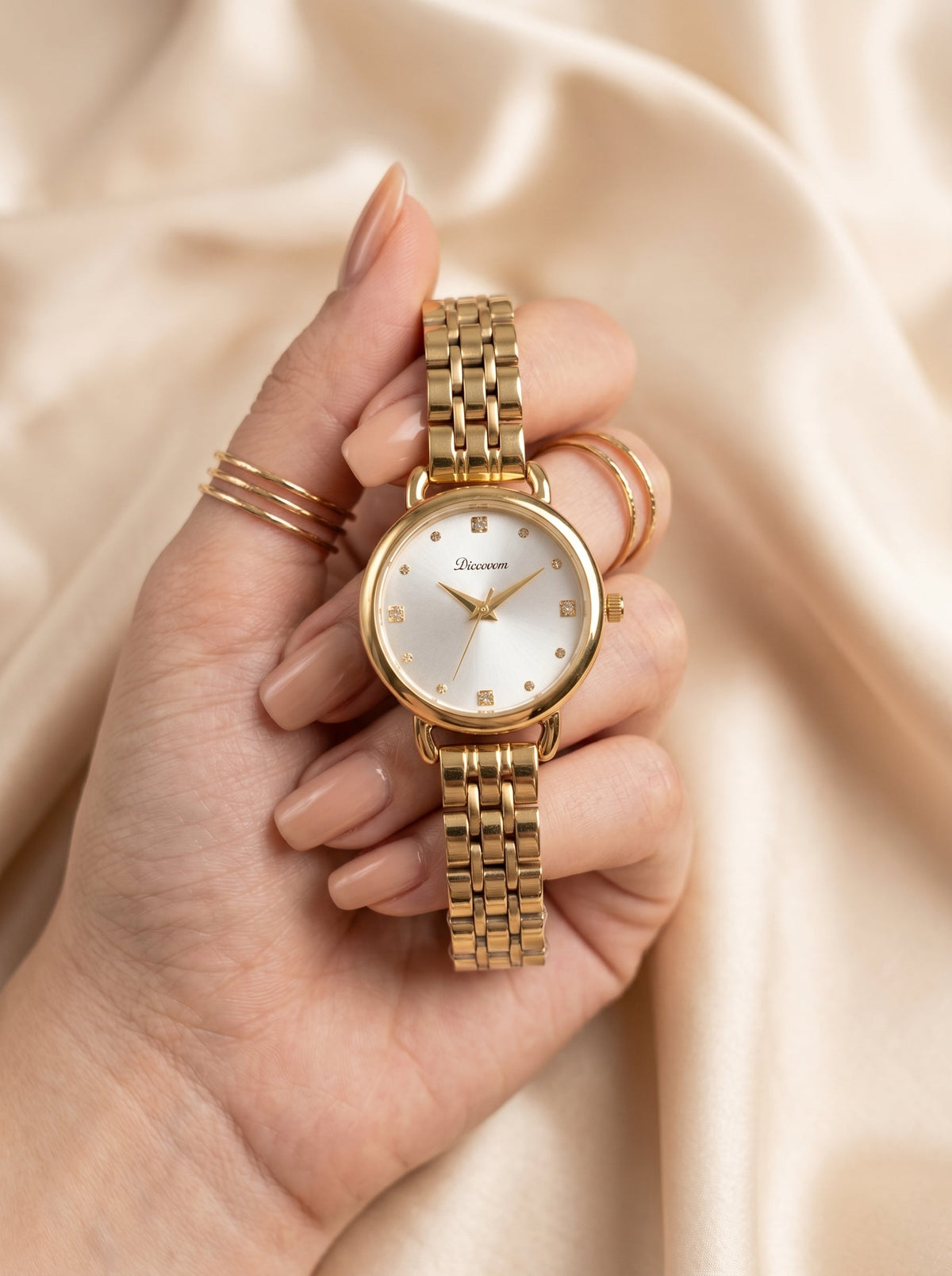 Dicaihong Elegant White Dail Women Watch-Golden
