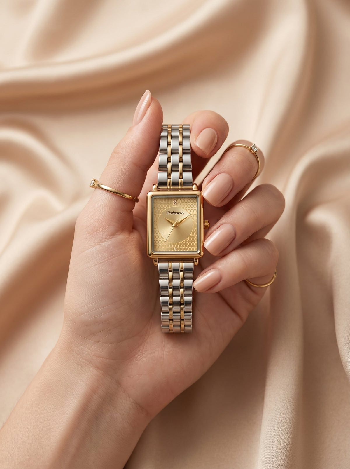 Dicaihong Two-Tone Women Watch