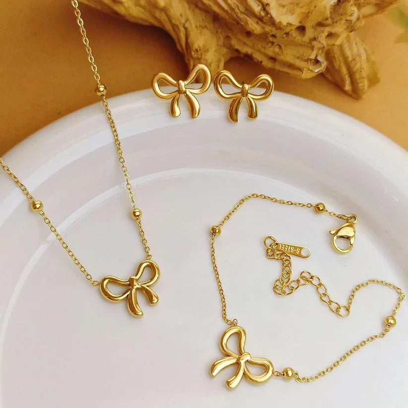 Bow Stainless Steel Set