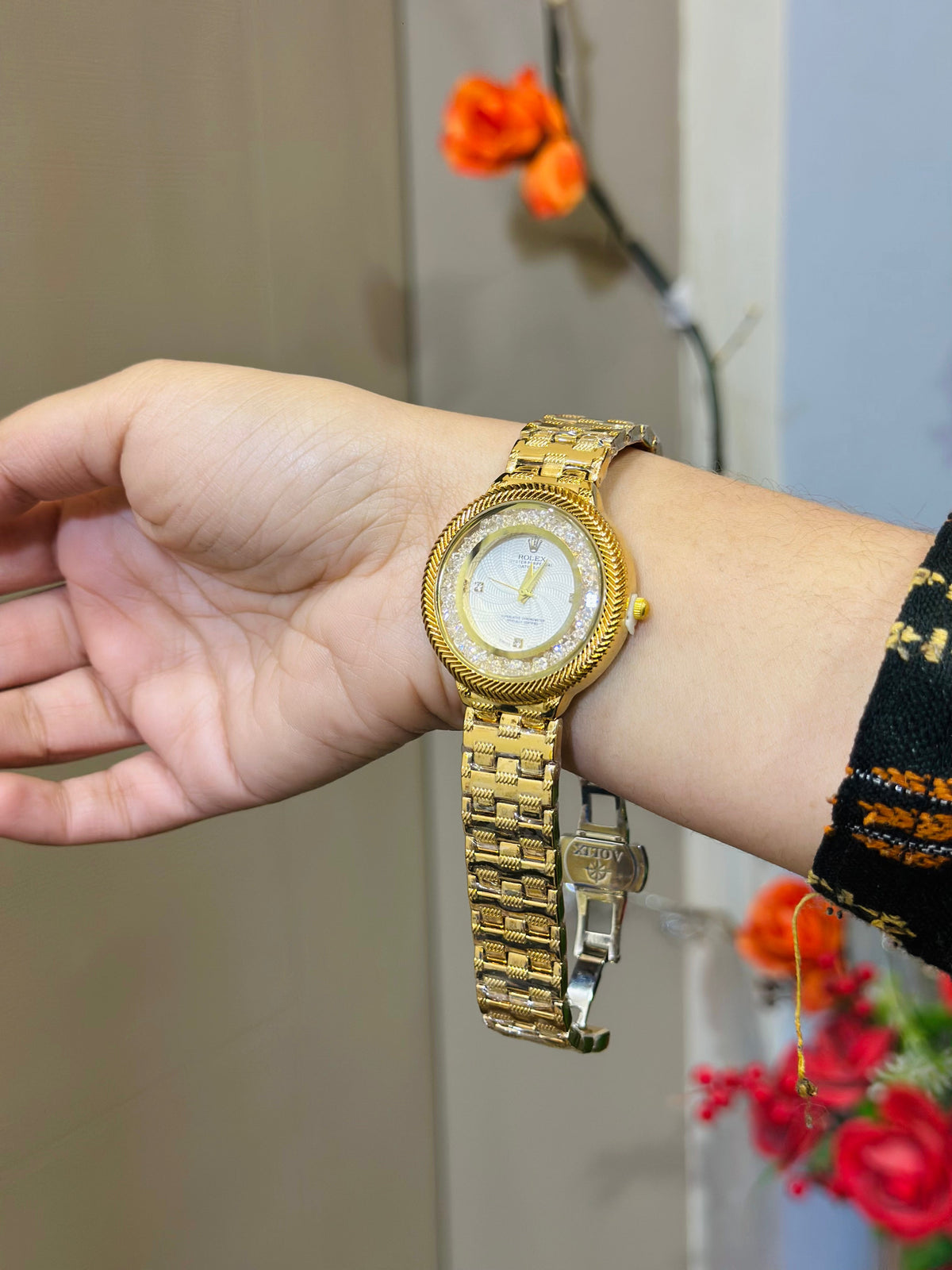 Rolex Premium Golden Women Watch