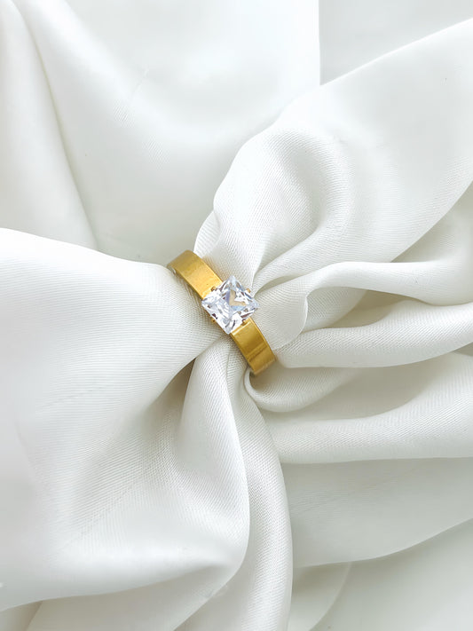 Golden With Diamond Stone Stainless Steel Ring