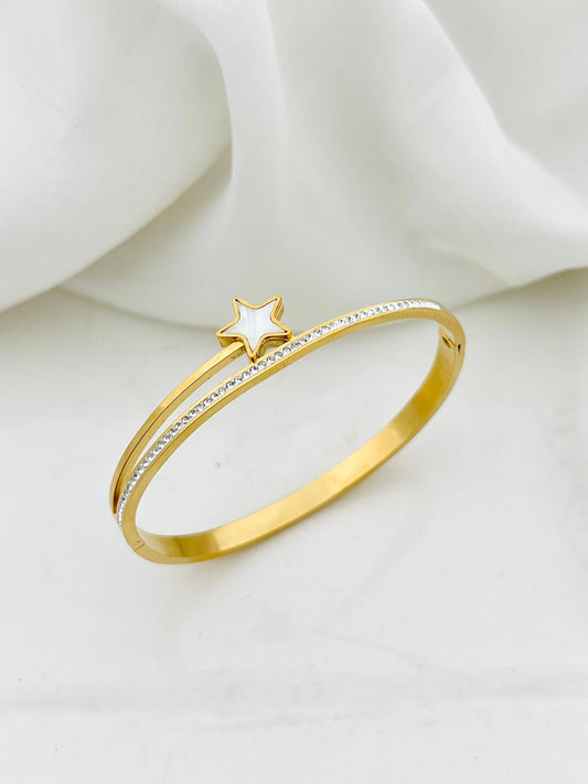 White Star Stainless Steel bangle