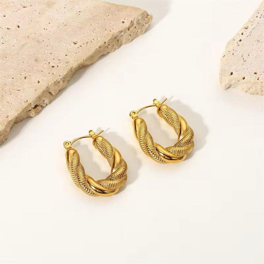 Donna Twisted Earring